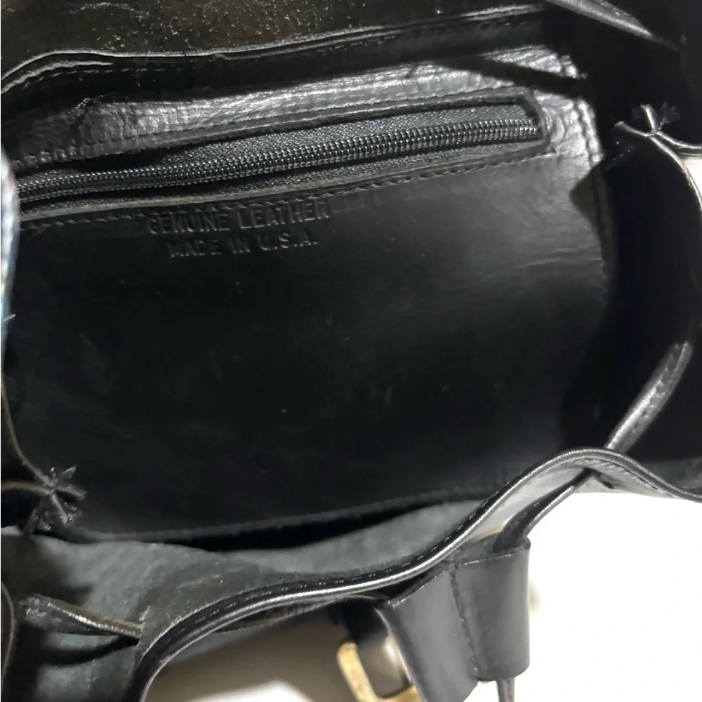 Vintage unisex Classic Black Leather Backpack